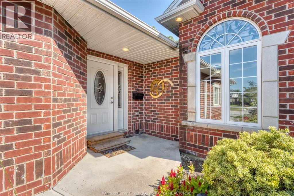 2-bedroom Single Family at 103 Kimball Drive, Essex — photograph 3