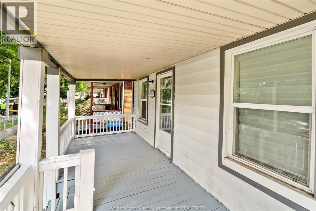 3-bedroom Single Family at 1074 Hickory Road, Windsor — photograph 3