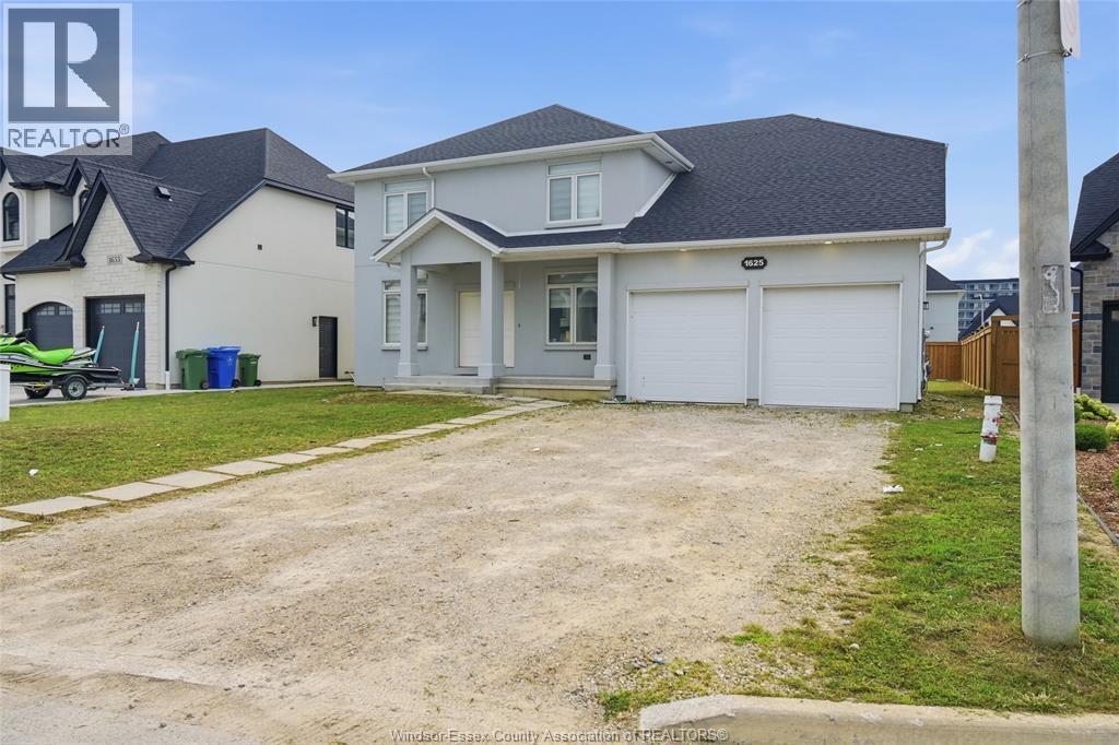 4-bedroom Single Family at 1625 Kerr Court, Windsor — photograph 3