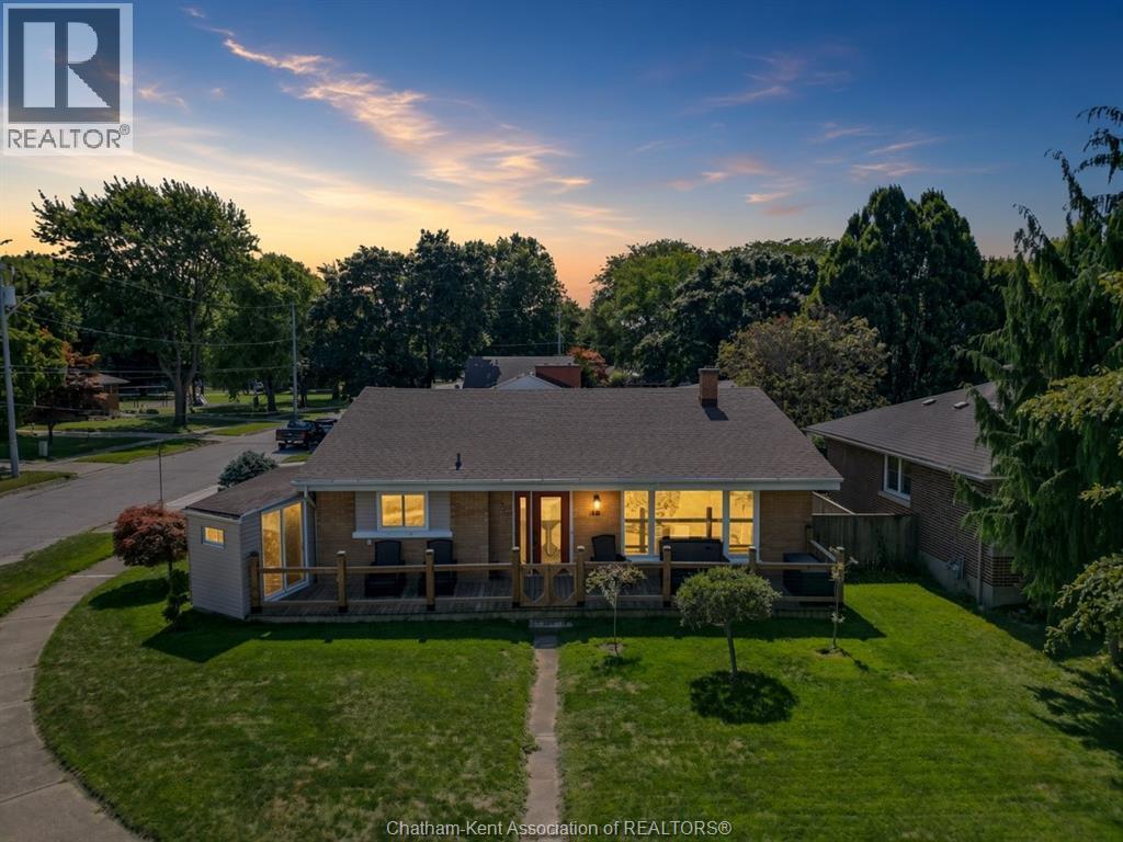 3-bedroom Single Family at 46 Highland Drive, Chatham — primary photograph