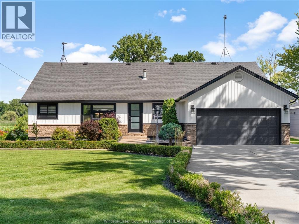 3-bedroom Single Family at 1122 Heritage Road, Kingsville — photograph 3