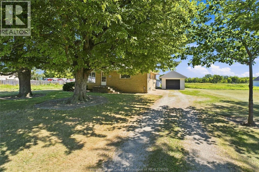Single Family — 8330 Malden Road, LaSalle, Ontario