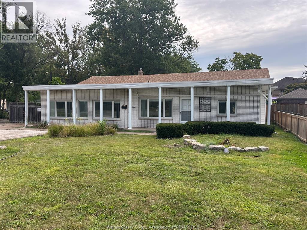 Single Family — 4360 Howard Avenue, Windsor, Ontario