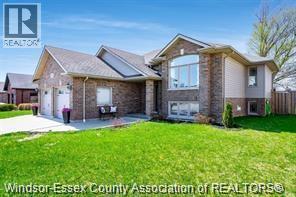 4-bedroom Single Family at 53 Antonio, Leamington — primary photograph