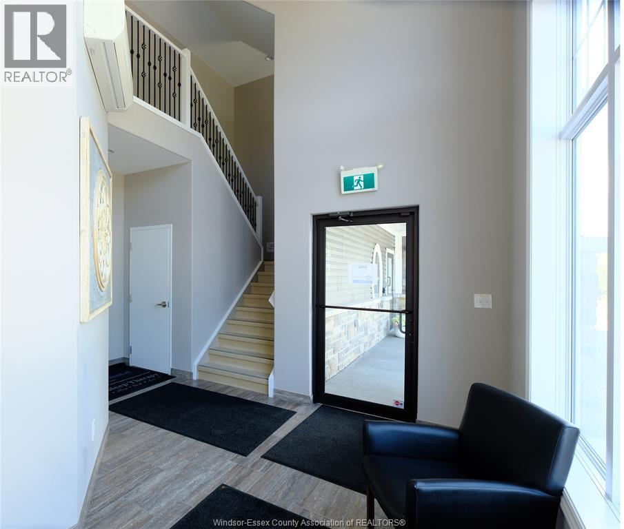 Industrial at 141 Main Street, Kingsville — photograph 3