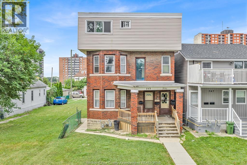 Multi-family — 751 Windsor Avenue, Windsor, Ontario