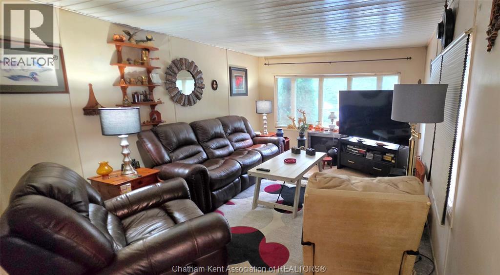 2-bedroom Single Family at 9480 Longwoods Road #44, Chatham-Kent — photograph 3