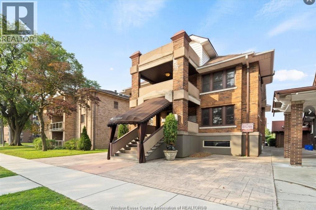 1-bedroom Single Family at 269 Randolph Place #9, Windsor — primary photograph