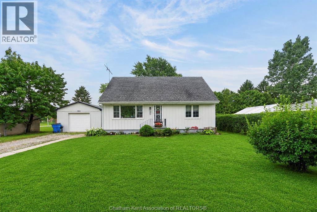 4-bedroom Single Family at 447 Sydenham Street, Dresden — primary photograph