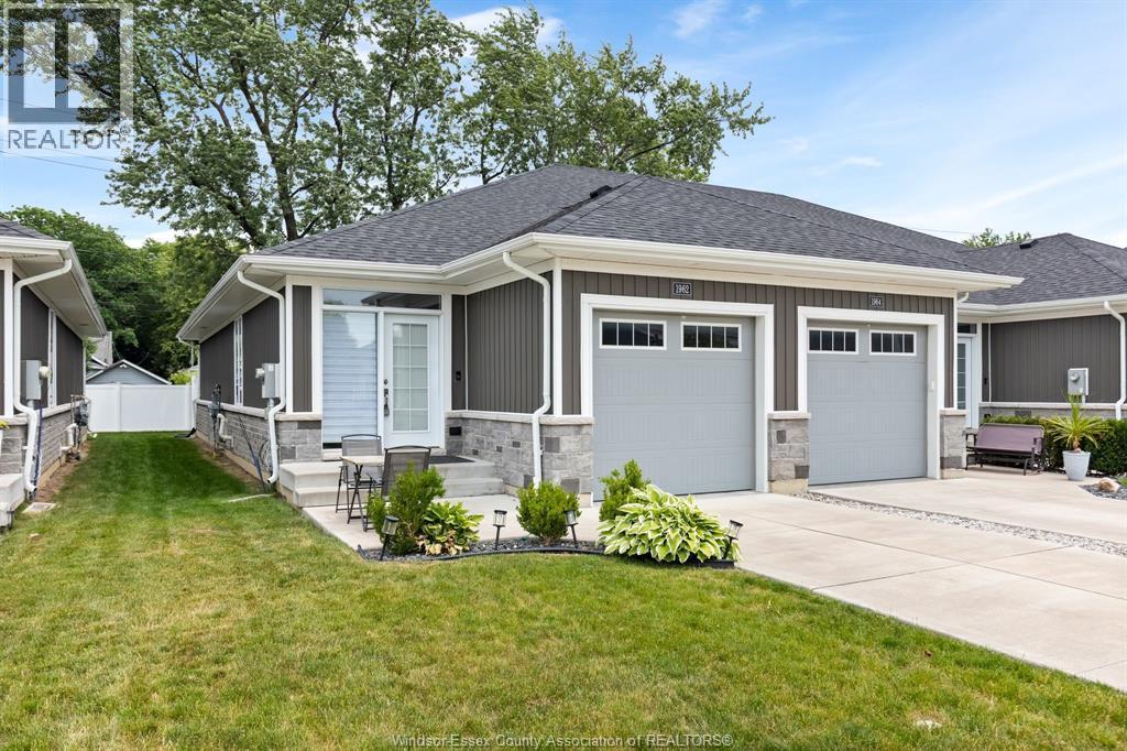 3-bedroom Single Family at 1962 Ethan Court, Windsor — primary photograph