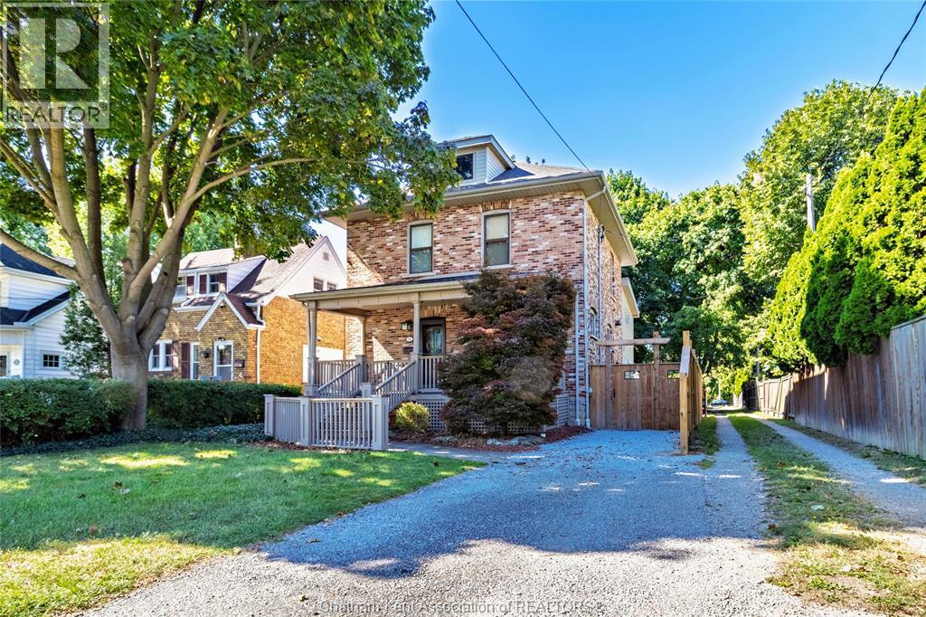 3-bedroom Single Family at 74 Robertson Avenue, Chatham — primary photograph