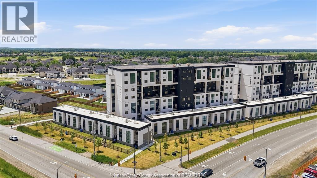 3-bedroom Single Family at 4300 Laurier Parkway #624, LaSalle — primary photograph