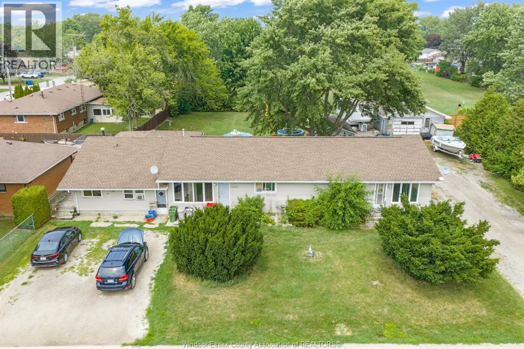 6-bedroom Single Family at 1228 Faith Drive, Lakeshore — primary photograph