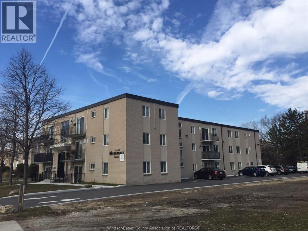 1-bedroom Single Family at 6530 Wyandotte Street #307, Windsor — primary photograph
