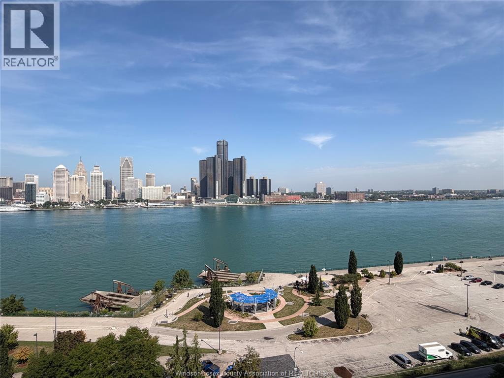 1-bedroom Single Family at 111 Riverside Drive #1415, Windsor — primary photograph