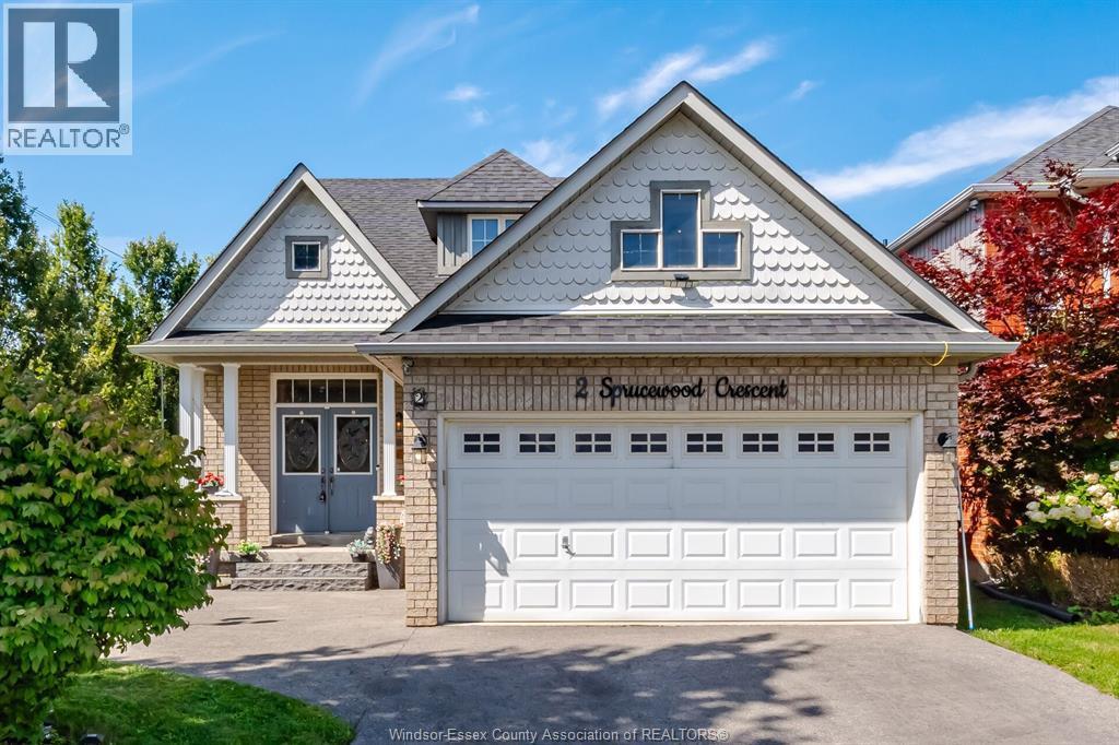4-bedroom Single Family at 2 Sprucewood Crescent, Bowmanville — primary photograph