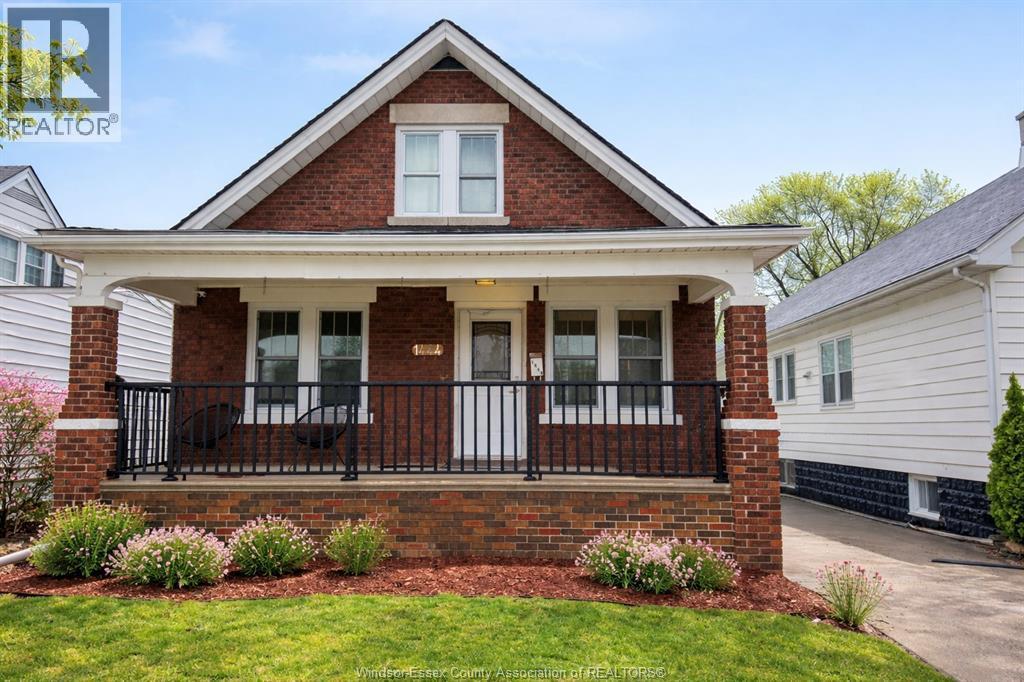 Single Family — 1444 Bernard, Windsor, Ontario