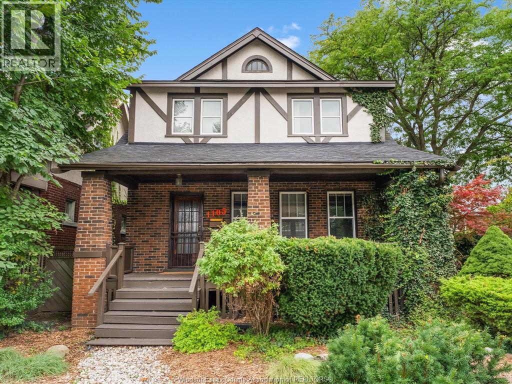 3-bedroom Single Family at 1105 Lincoln Road, Windsor — primary photograph