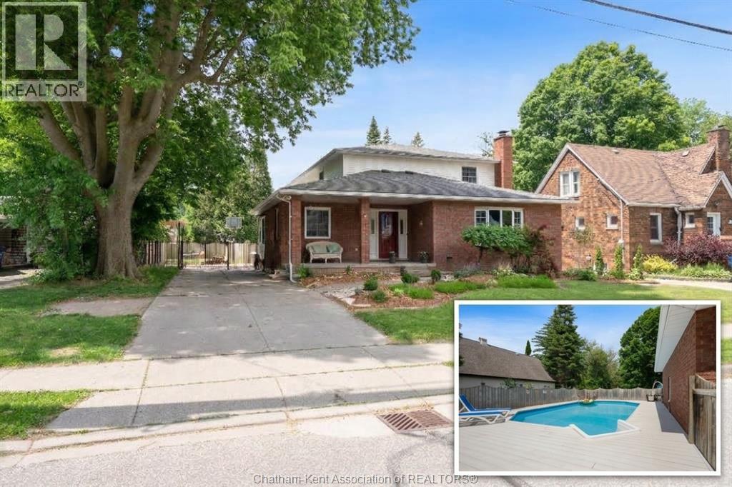 Single Family — 138 Elizabeth Street, Chatham, Ontario