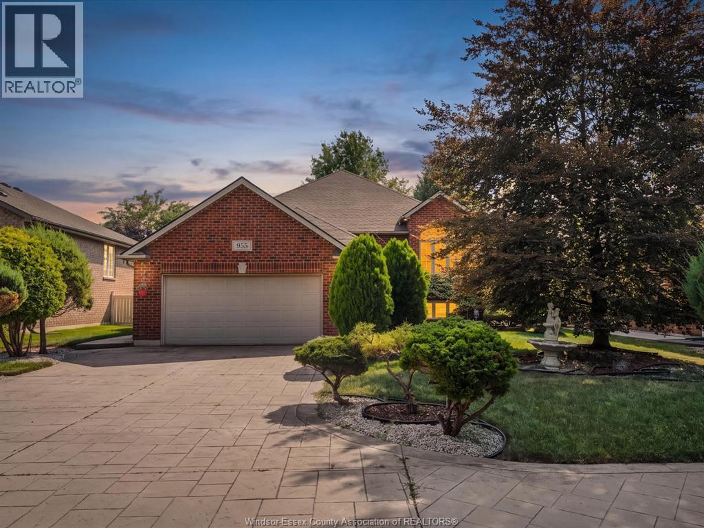 Single Family — 955 North Talbot Road, Windsor, Ontario