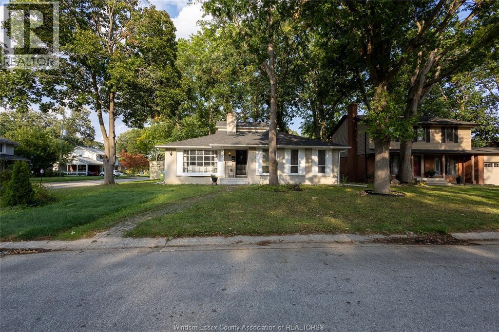 Single Family — 3400 St Patrick's, Windsor, Ontario