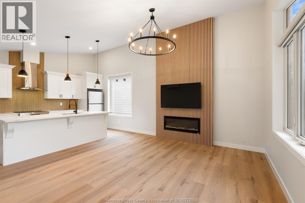 Single Family — 1711 Ford Boulevard, Windsor, Ontario