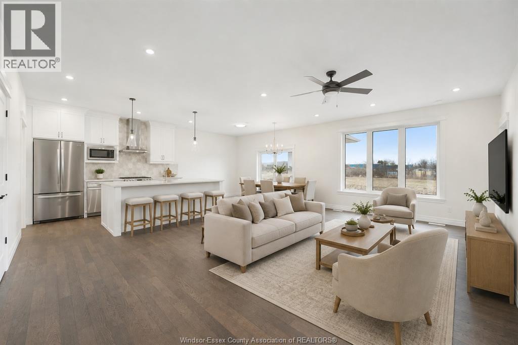 2-bedroom Single Family at 53 Graf Street, Harrow — photograph 3