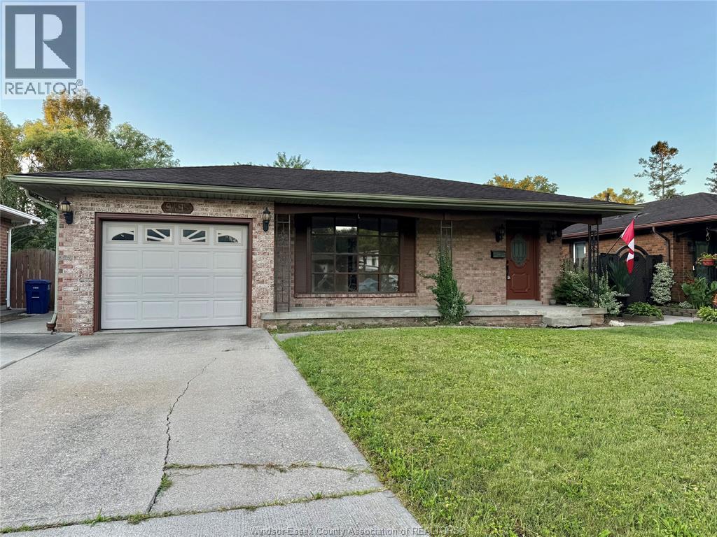 Single Family — 9495 Beachdale, Windsor, Ontario