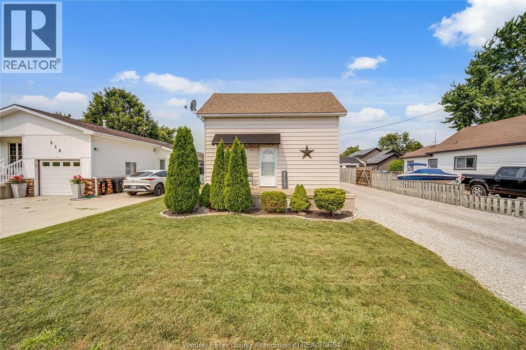 5-bedroom Single Family at 518 Arquette Avenue, McGregor — photograph 2