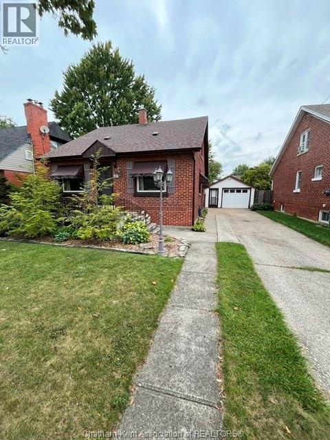 3-bedroom Single Family at 73 Phyllis Avenue, Chatham — photograph 2