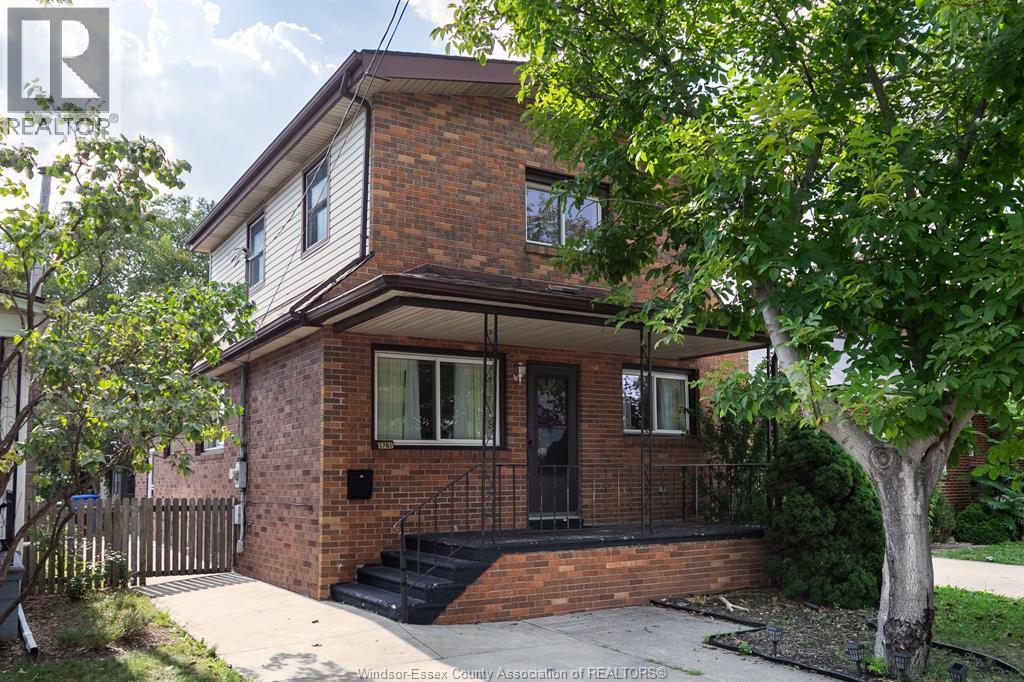 Single Family — 1761 Benjamin Avenue, Windsor, Ontario