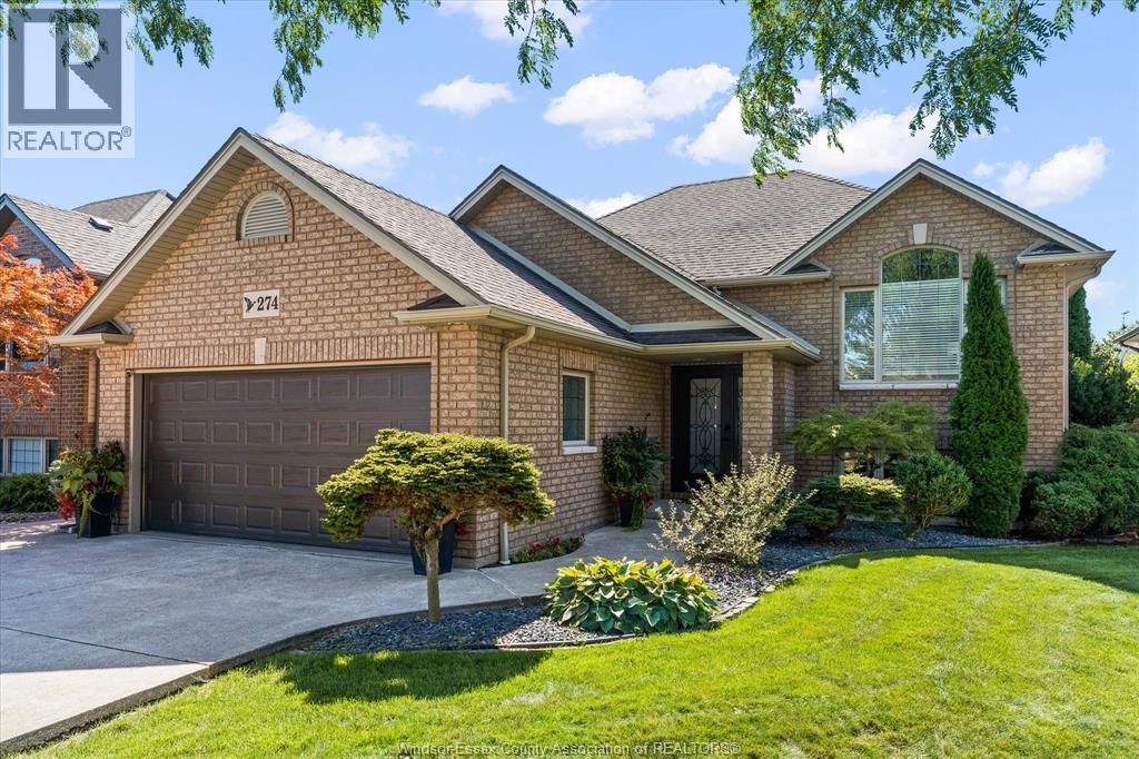 5-bedroom Single Family at 274 St Peter Street, Belle River — primary photograph