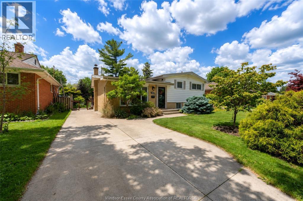 3-bedroom Single Family at 3939 Longfellow, Windsor — photograph 3