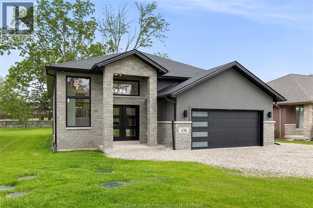 3-bedroom Single Family at 156 Meloche, Amherstburg — primary photograph