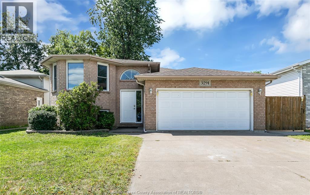 5-bedroom Single Family at 3291 Conservation Drive, Windsor — primary photograph