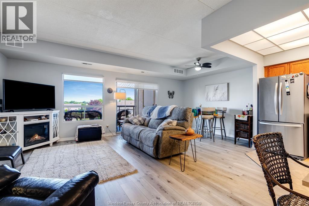 2-bedroom Single Family at 315 Village Grove #305, Tecumseh — photograph 2