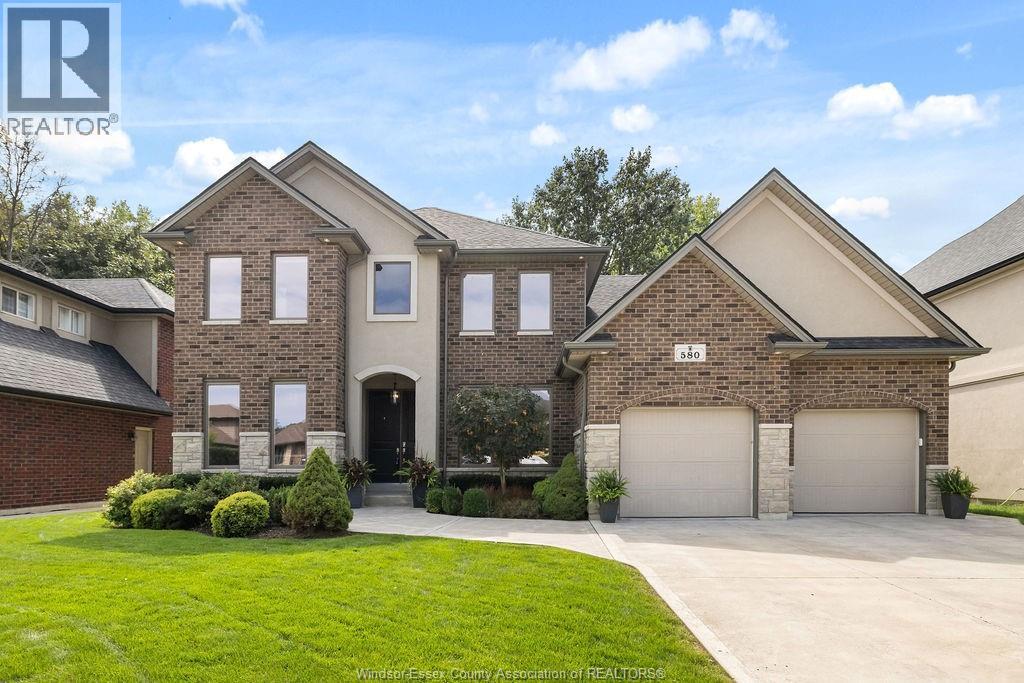 5-bedroom Single Family at 580 Herdman, LaSalle — primary photograph