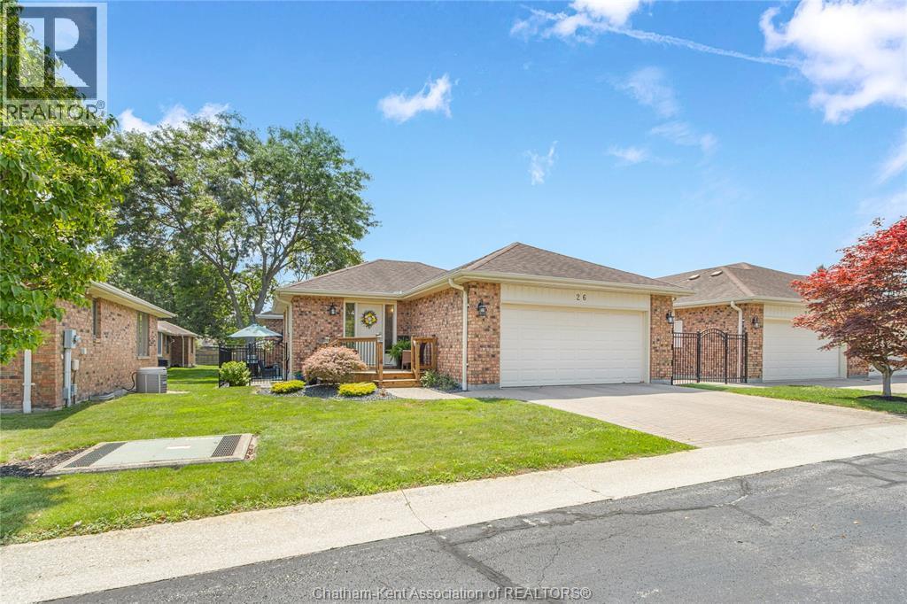 2-bedroom Single Family at 26-21 Earl Drive, Chatham — primary photograph