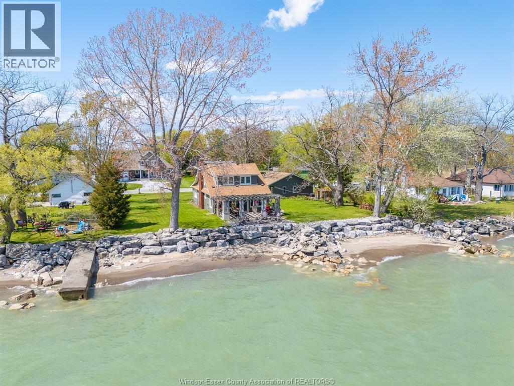 Single Family — 1465 Heritage Road, Kingsville, Ontario