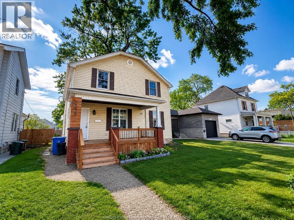 Single Family — 427 Cameron, Windsor, Ontario