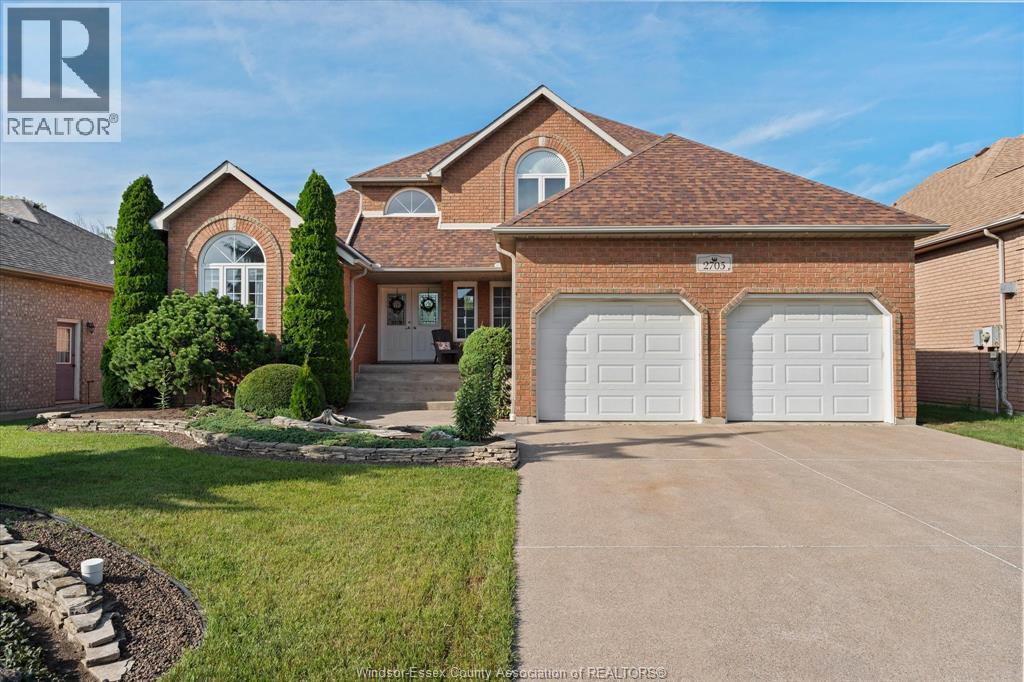 4-bedroom Single Family at 2705 Lombardy Crescent, LaSalle — primary photograph