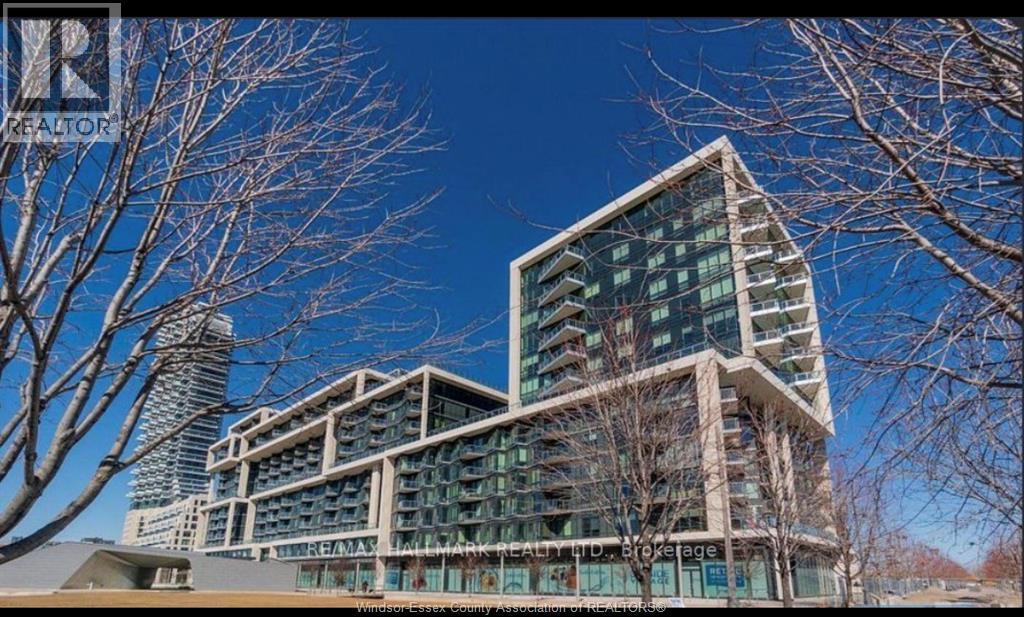 1-bedroom Single Family at 15 Merchants' Wharf #338, Toronto — primary photograph