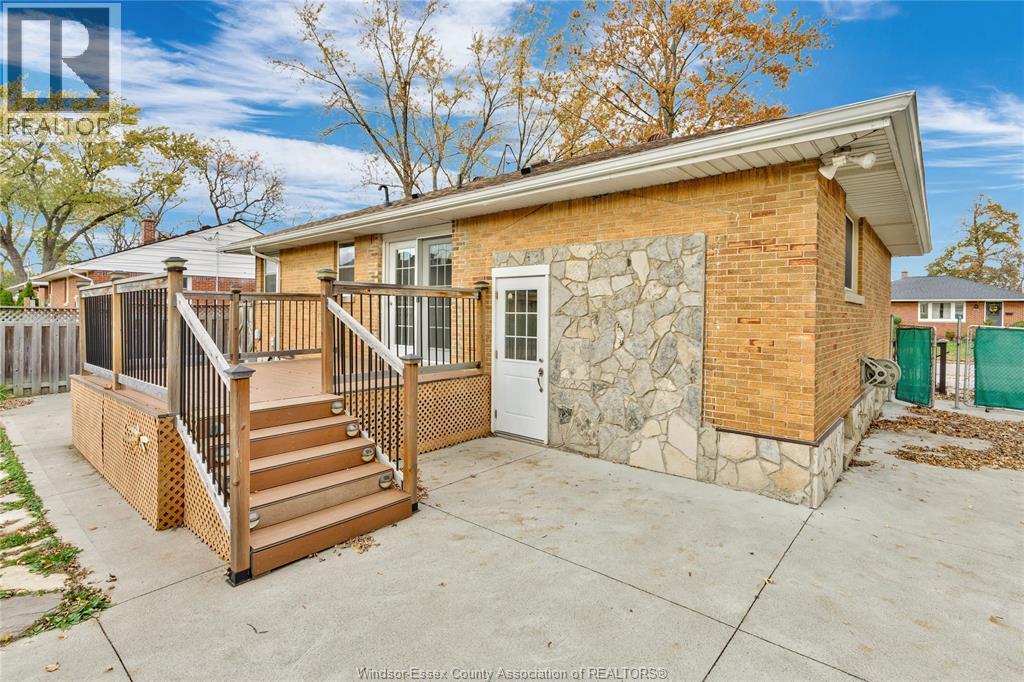 1-bedroom Single Family at 3633 McKay #LOWER, Windsor — photograph 3