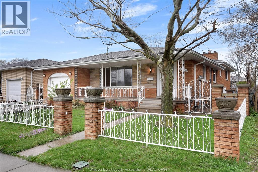 3-bedroom Single Family at 10770 Eastcourt #A, Windsor — primary photograph