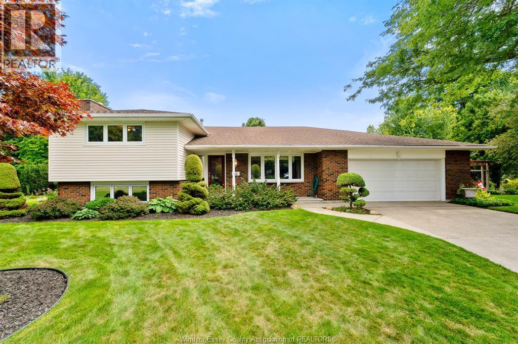 3-bedroom Single Family at 1502 Bayfield Crescent, Kingsville — primary photograph