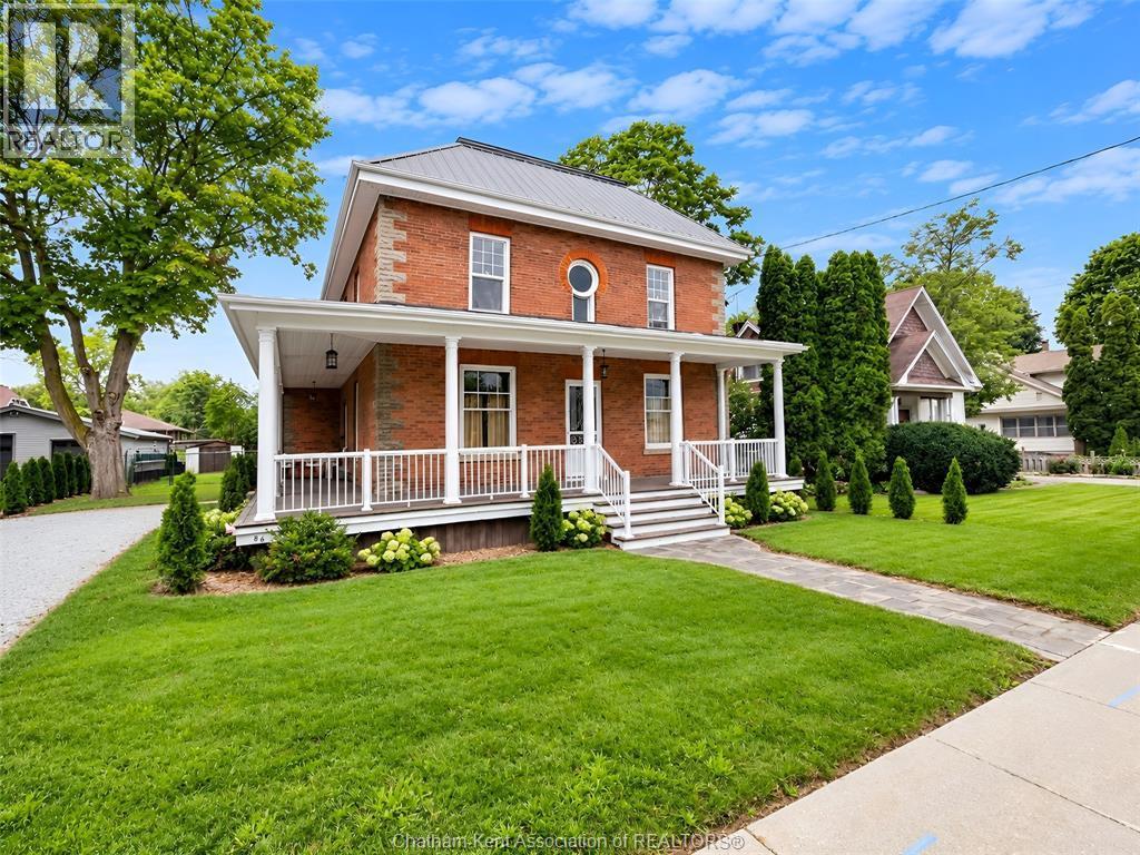 4-bedroom Single Family at 86 Chatham Street, Blenheim — photograph 2