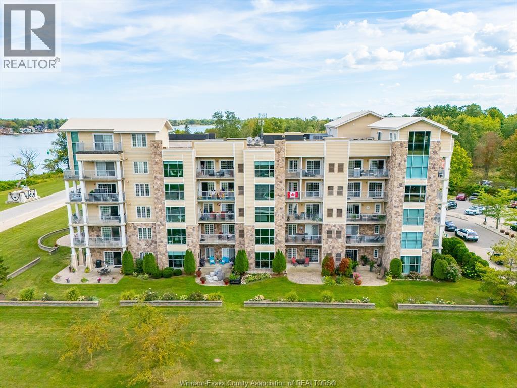 2-bedroom Single Family at 34 Boblo Island Boulevard #407, Amherstburg — primary photograph