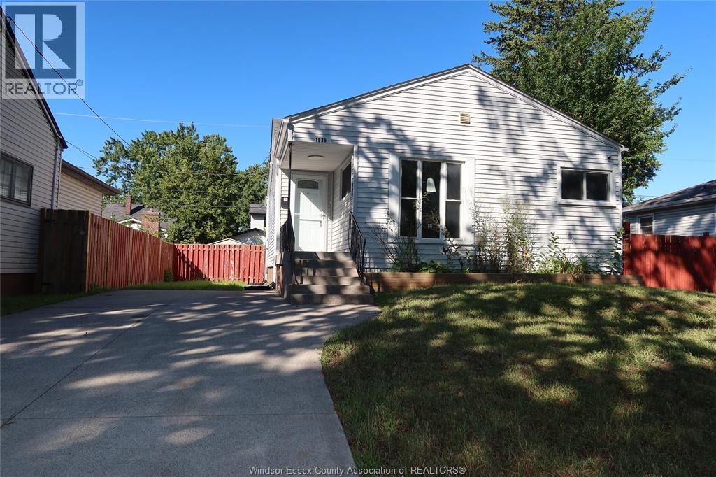 Single Family — 1839 Westcott Road, Windsor, Ontario
