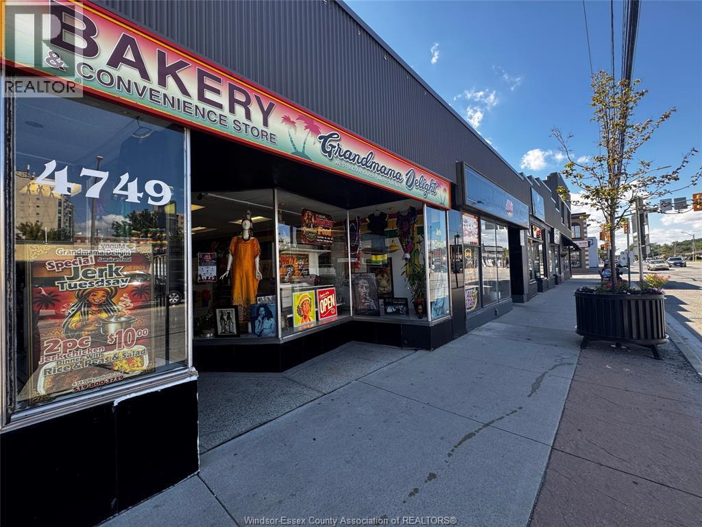 Industrial — 4739-4749 Wyandotte Street, Windsor, Ontario