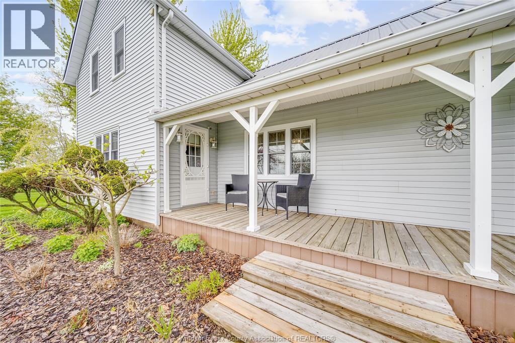 3-bedroom Single Family at 3098 3rd Concession Road, Harrow — photograph 3